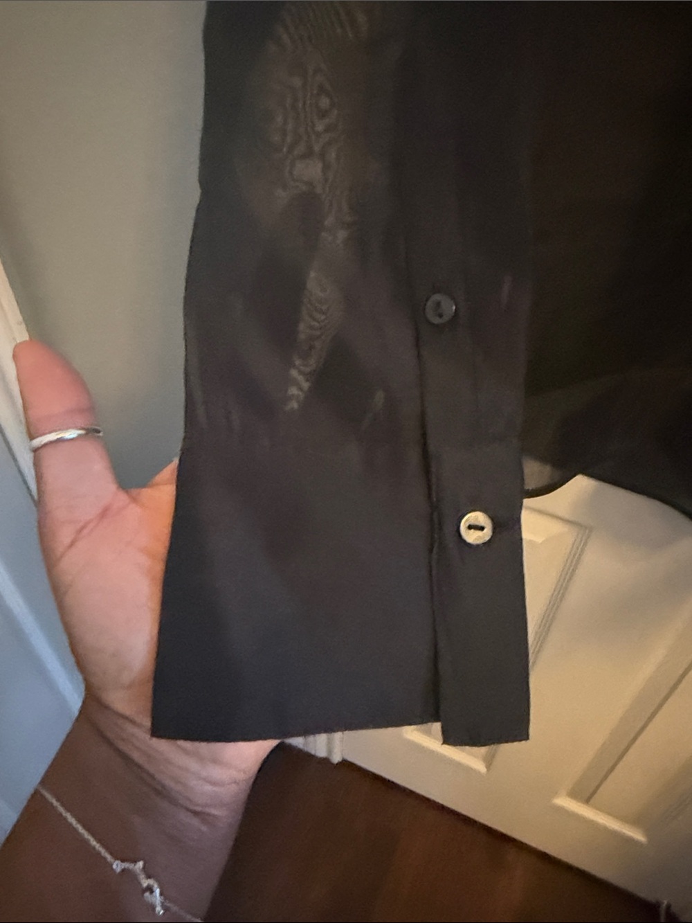 Old Navy Women's Black Sheer Button-Down Shirt - Picture 6 of 10